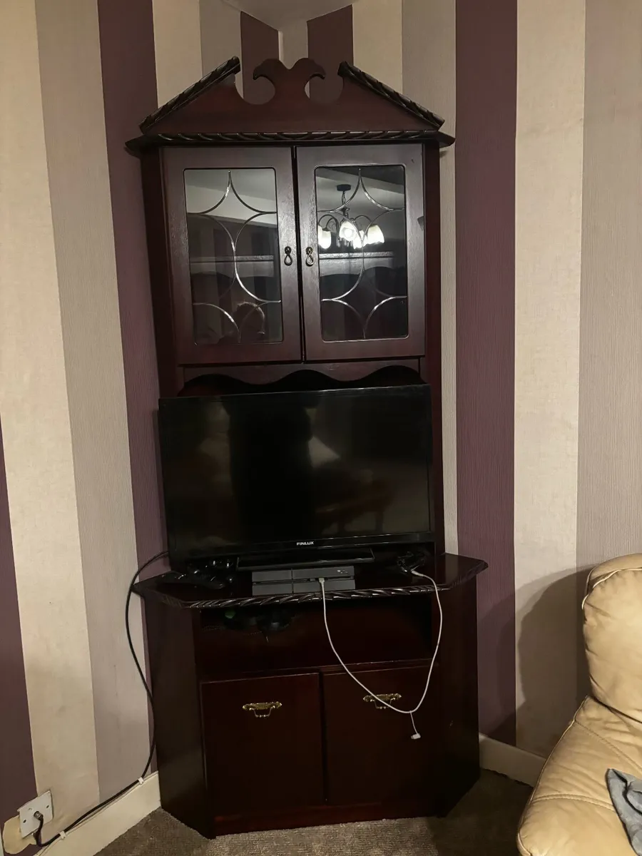 TV unit - Image 2