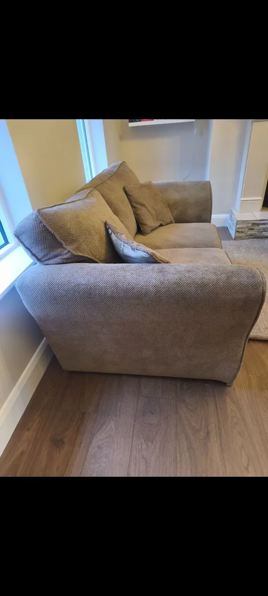 Couch - 2 seater & L shape - Image 4