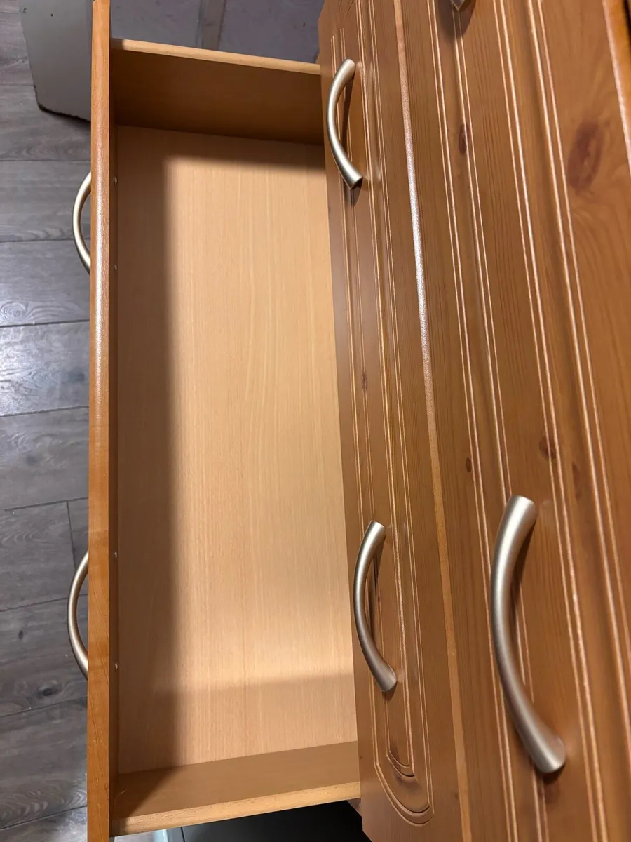 Chest of drawers - Image 2