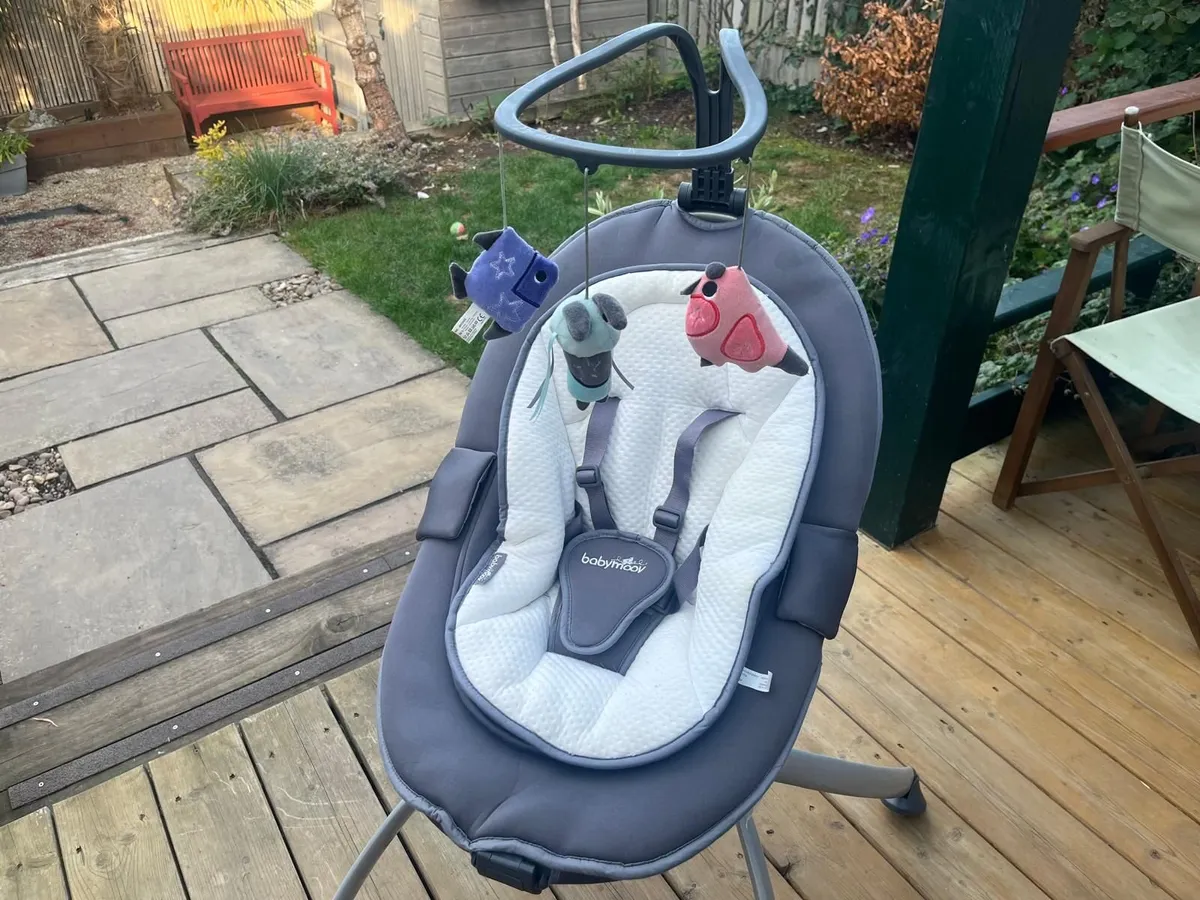 BabyMoov 360 elevated baby bouncer - Image 2