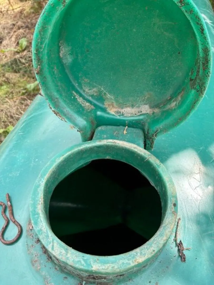 Oil Storage Tank - Free to Collect - Image 1
