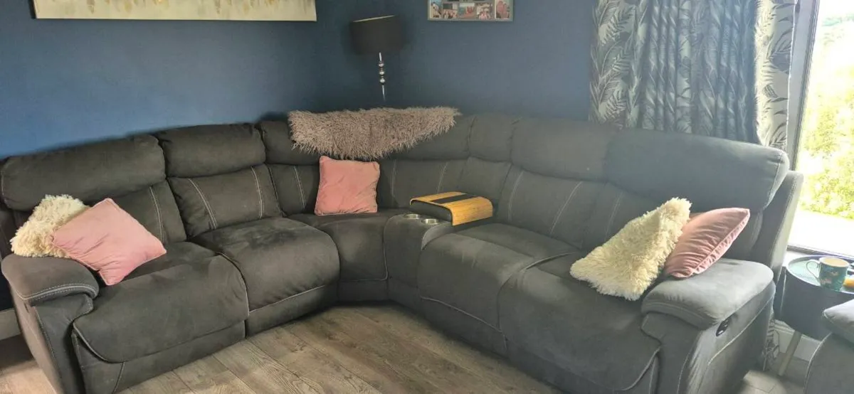 Corner sofa - Image 2