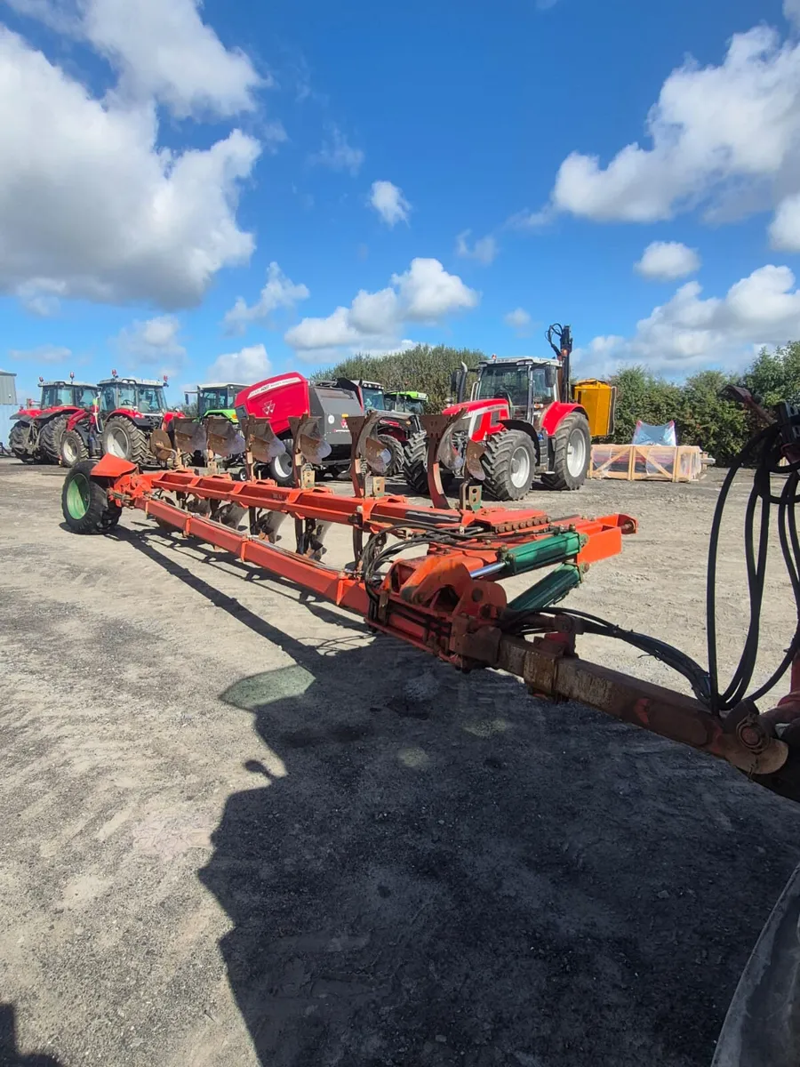Kverneland PB 6 Furrow Plough - Image 4