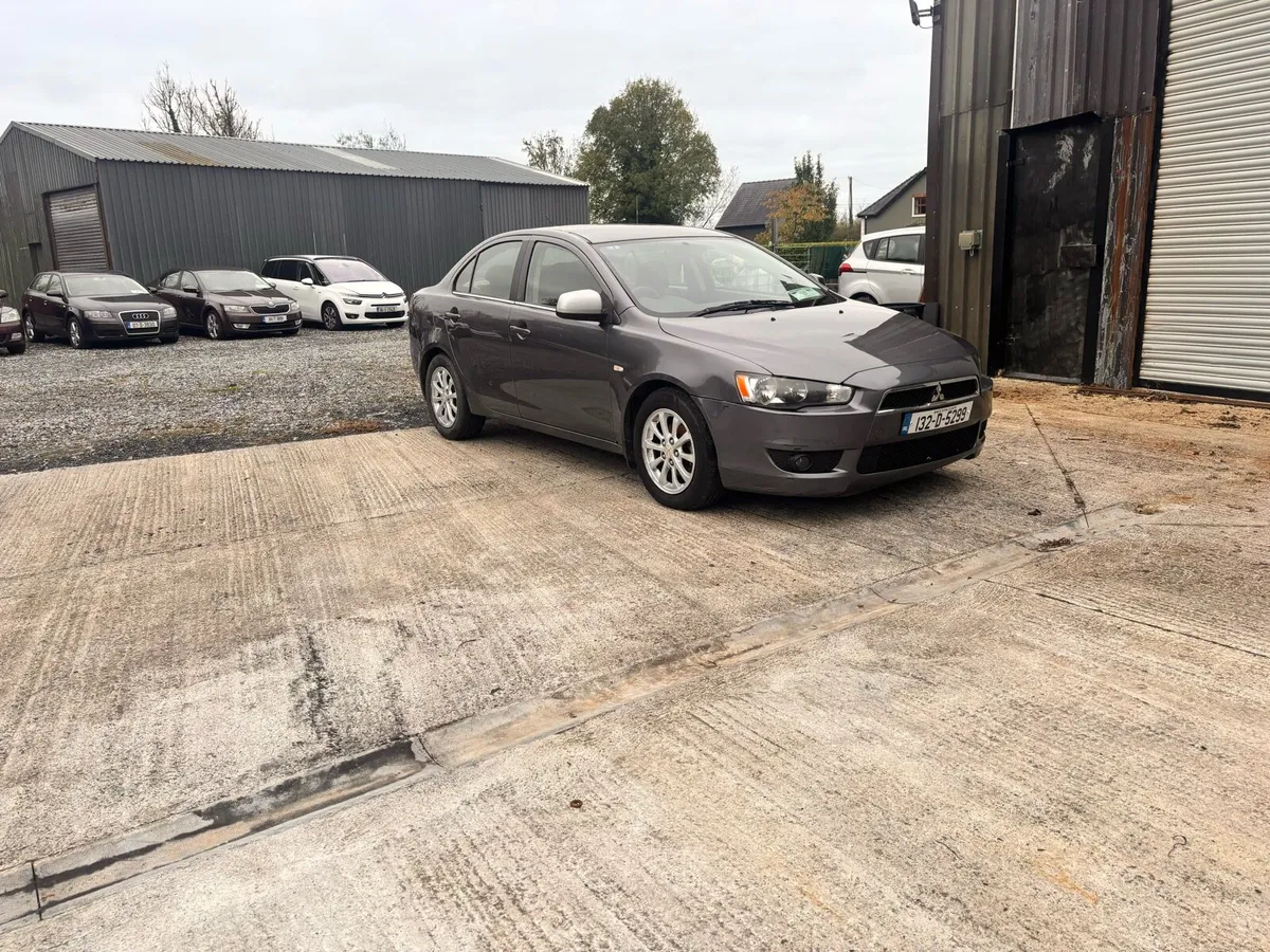 132 Mitsubishi lancer - Image 1