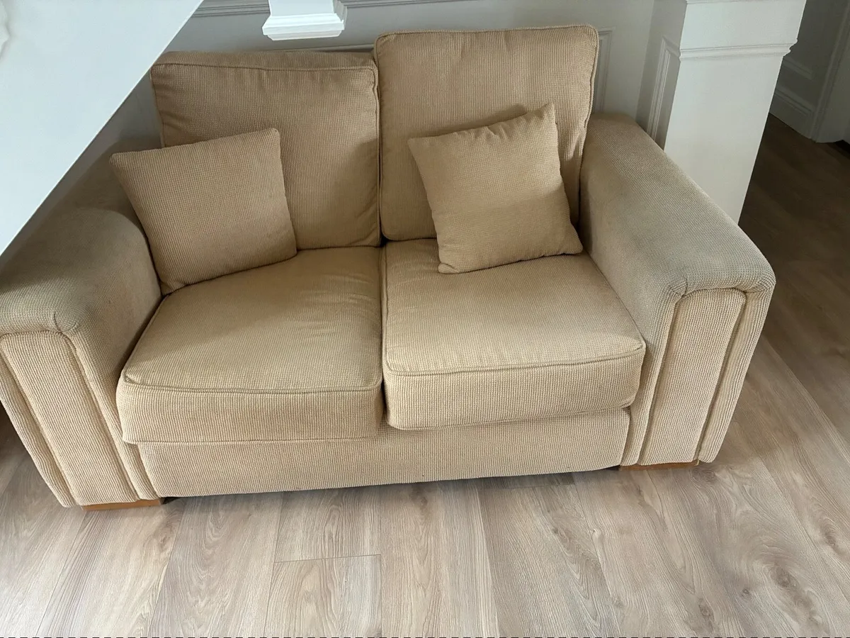 Sofa - Image 4