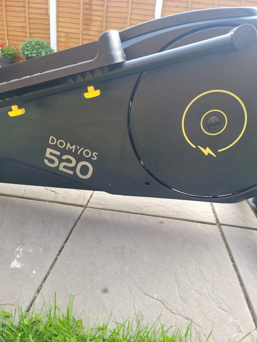 Domyos EL520 Cross Trainer – Excellent Condition - Image 2