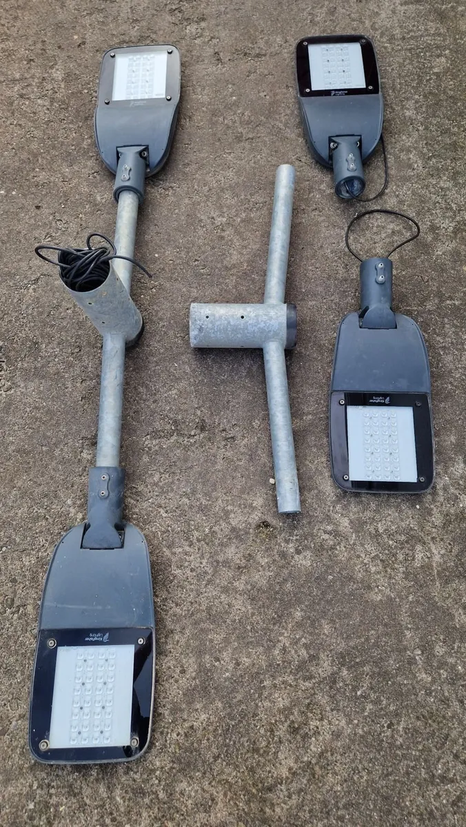 LED LIGHTS - Image 1