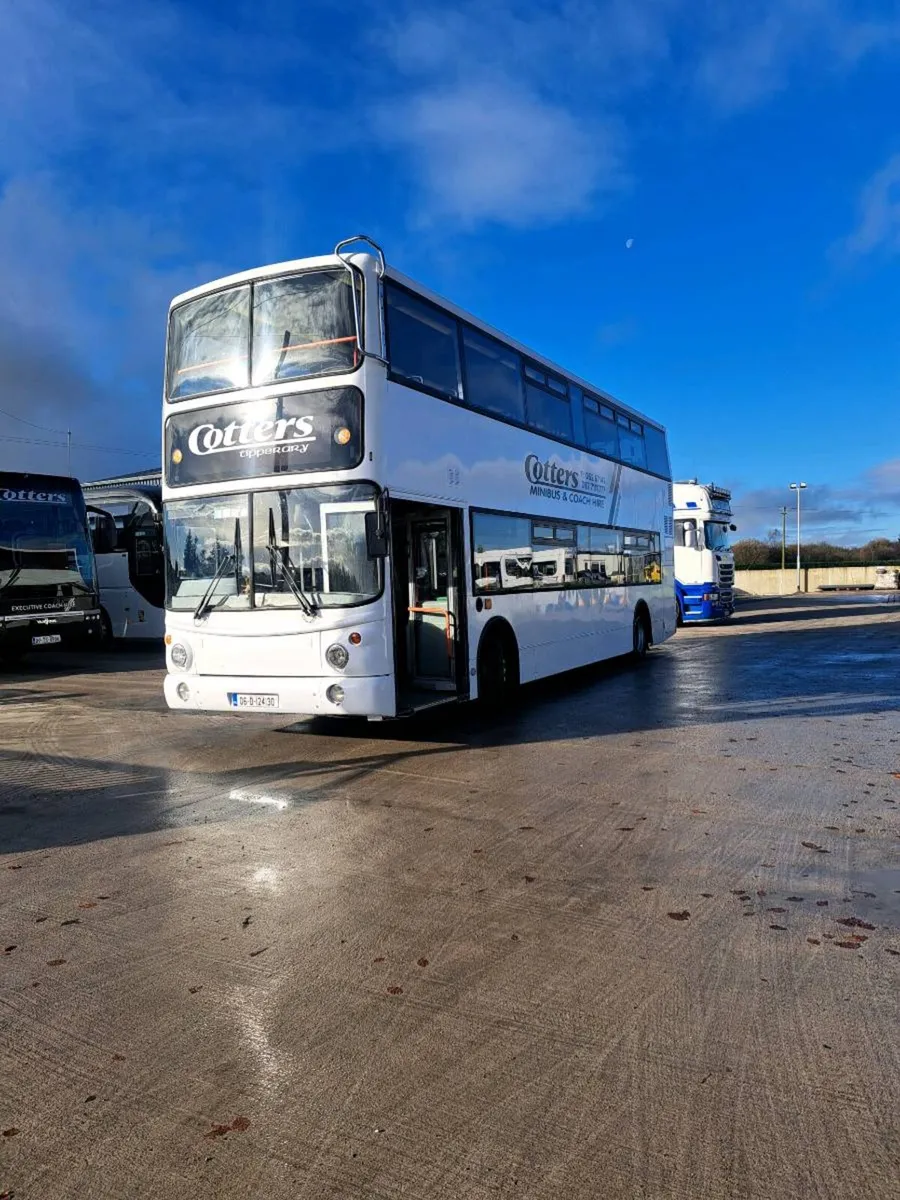 Double decker - Image 1