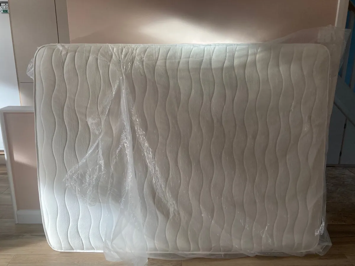 Double Mattress - Image 2