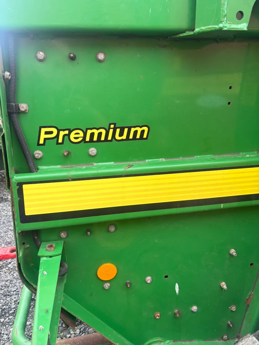 John Deere Round Bailer - Image 3