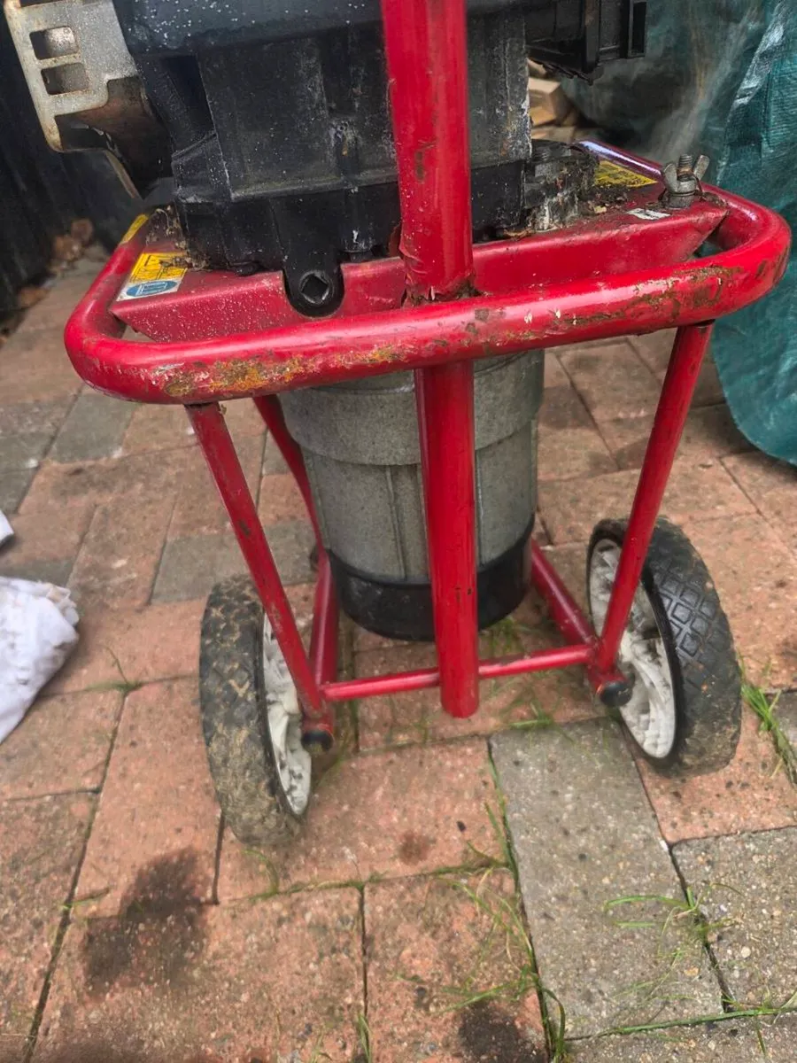 220 v generator - Image 3