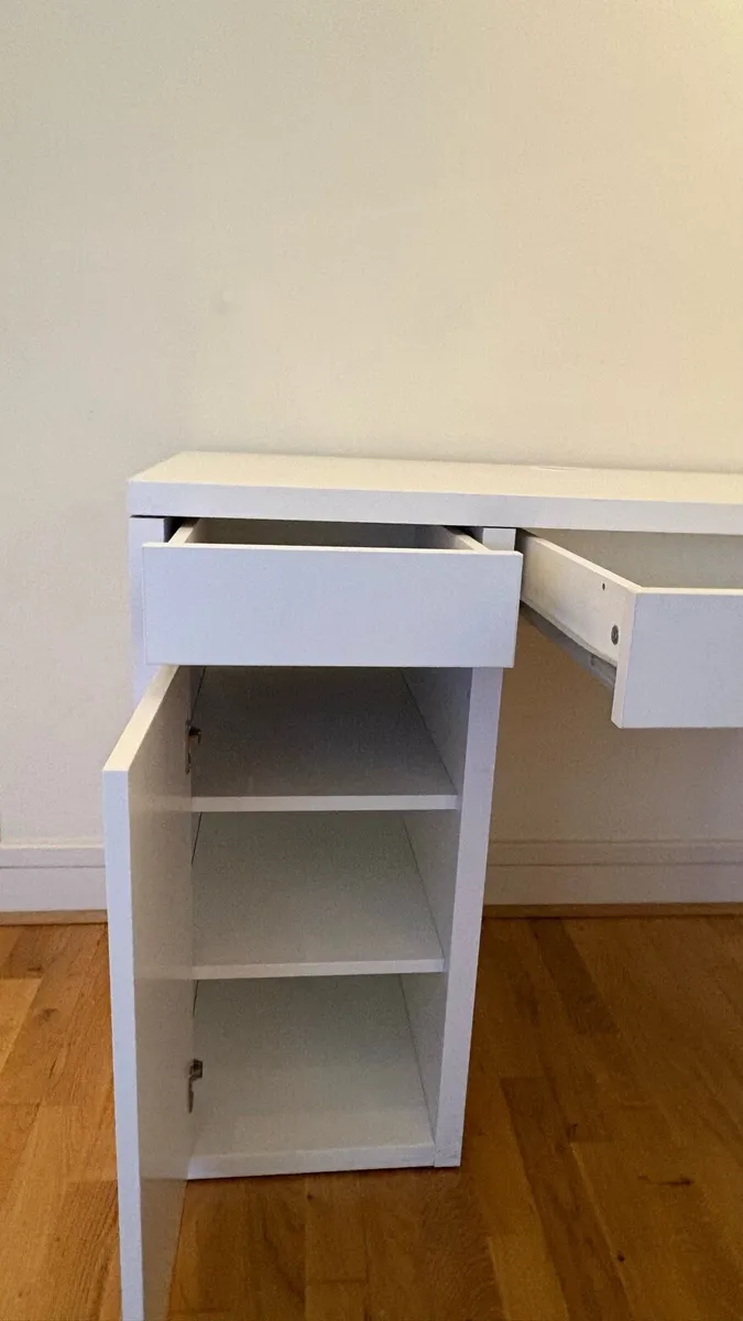 IKEA Micke desk - Image 2