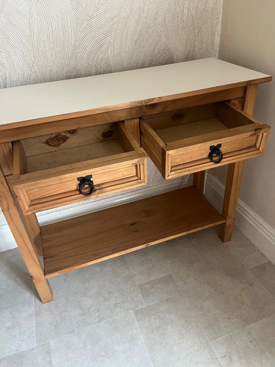 Console table - Image 3