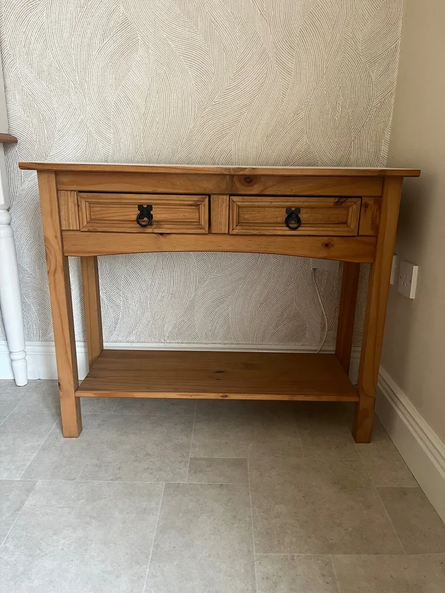 Console table - Image 1