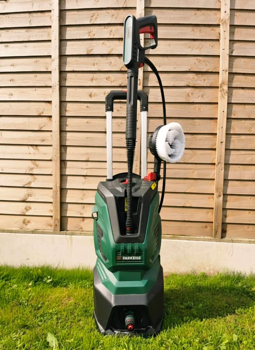 Pressure Washer - Image 2