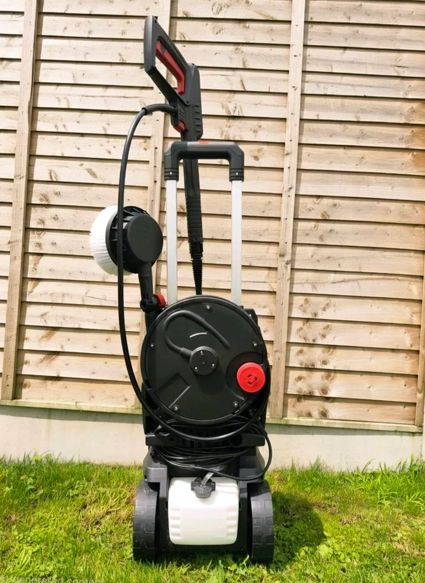 Pressure Washer - Image 3