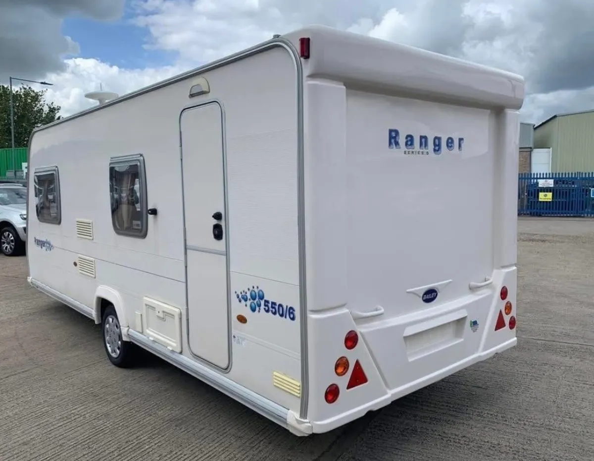 2010 Bailey 6/7 berth - Image 3