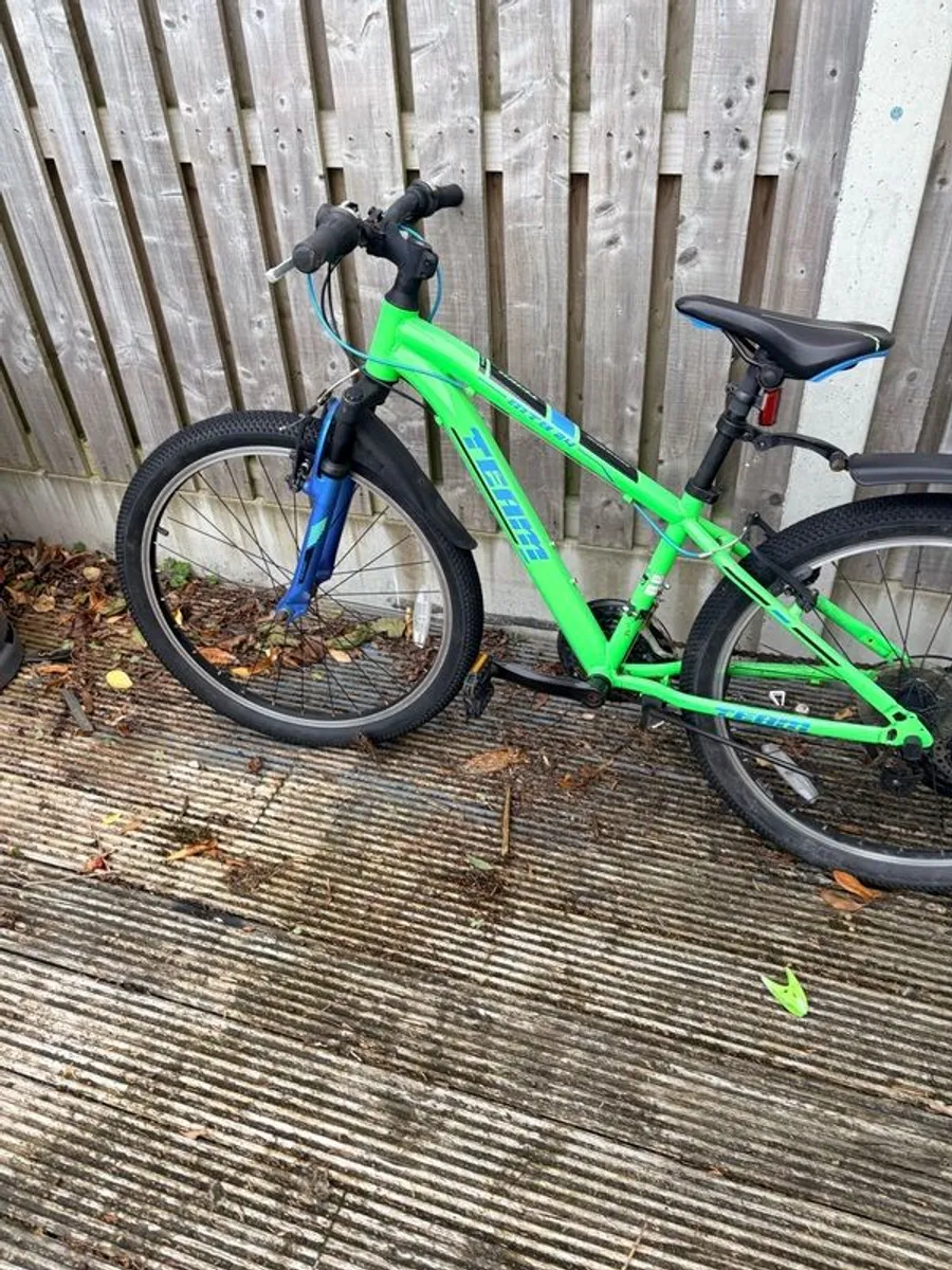 Boys bike age 10-12yrs - Image 3