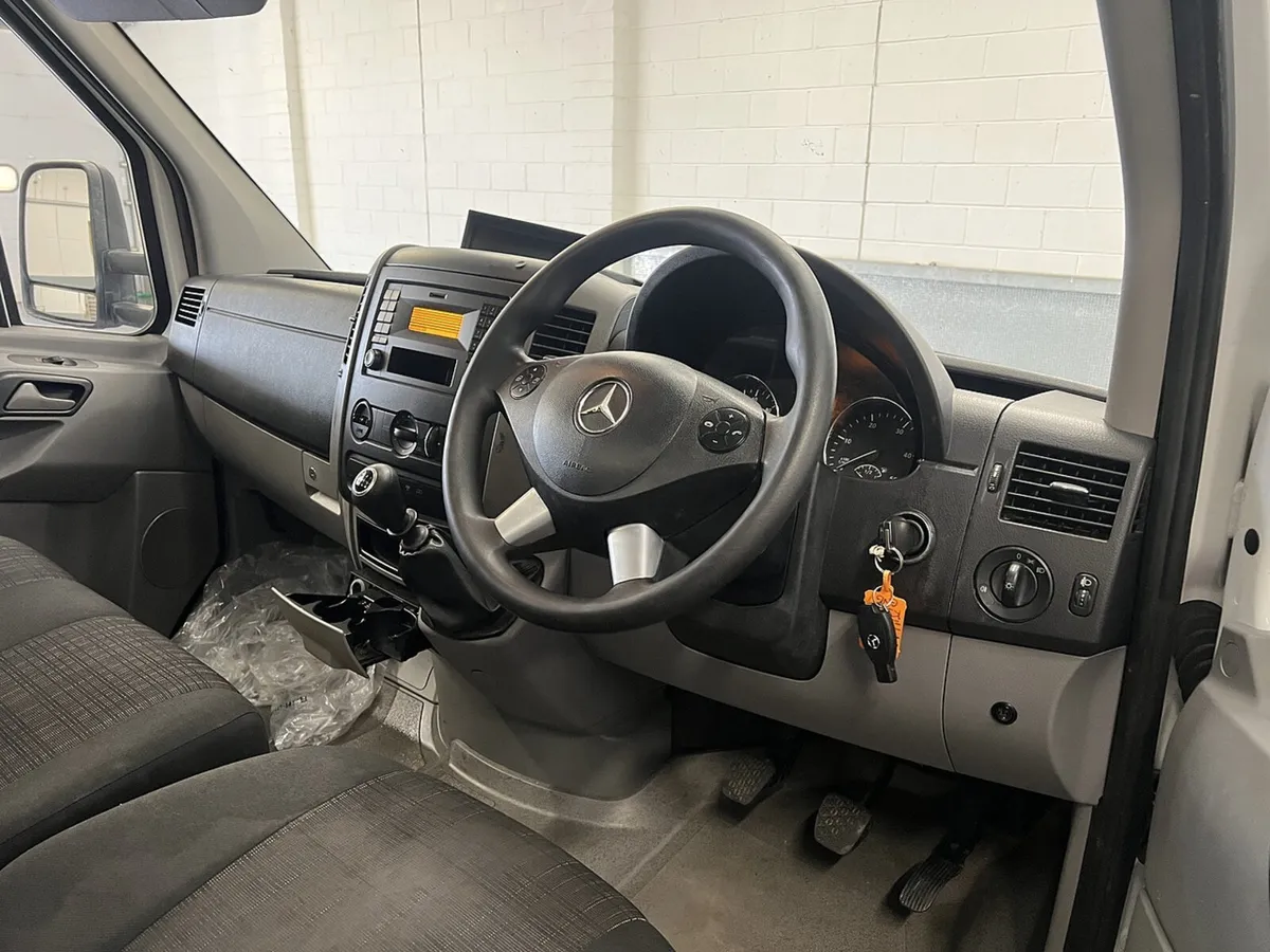 2018 Mercedes-Benz Sprinter Dropside Van - Image 3