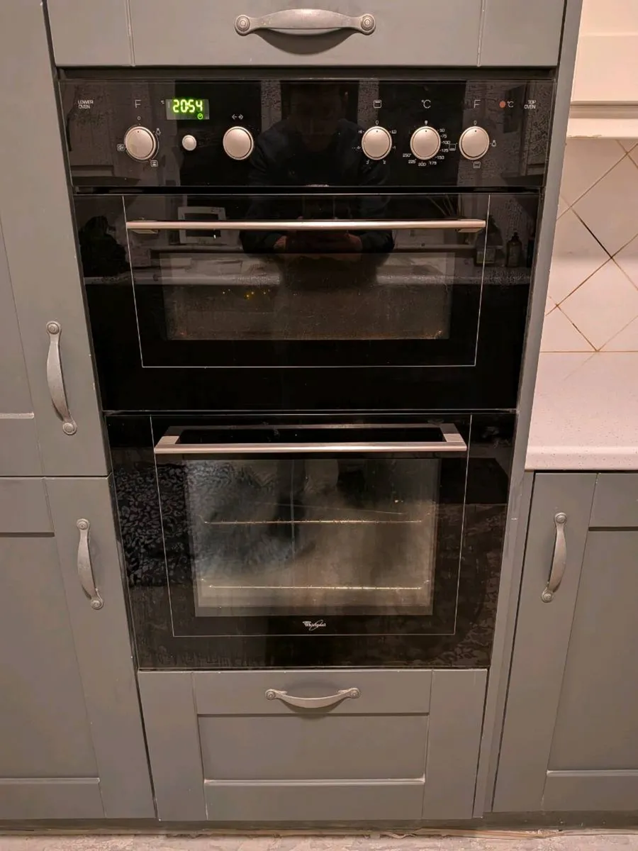 Integrated double oven