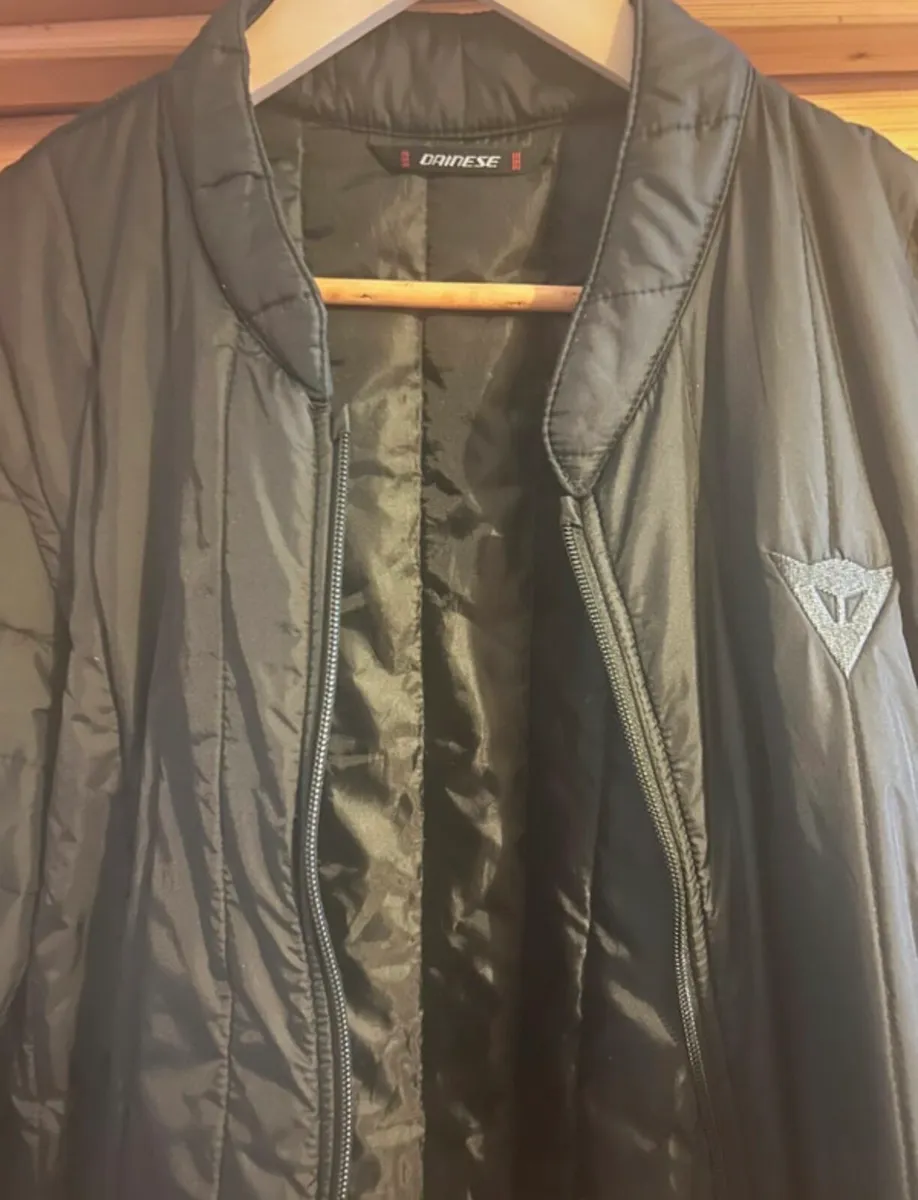 Dainese Thermal Jacket. Size 52 - Image 2