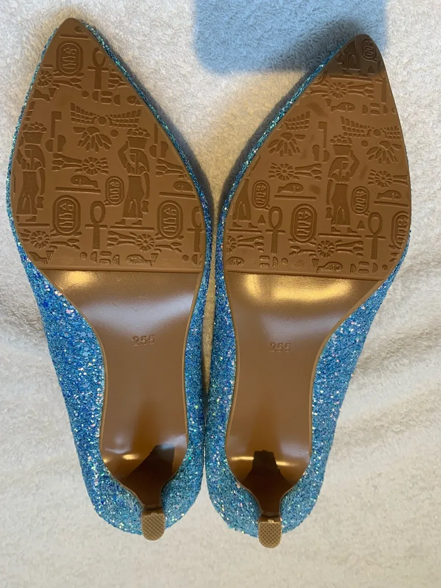 Baoyafang kitten heels - Image 3