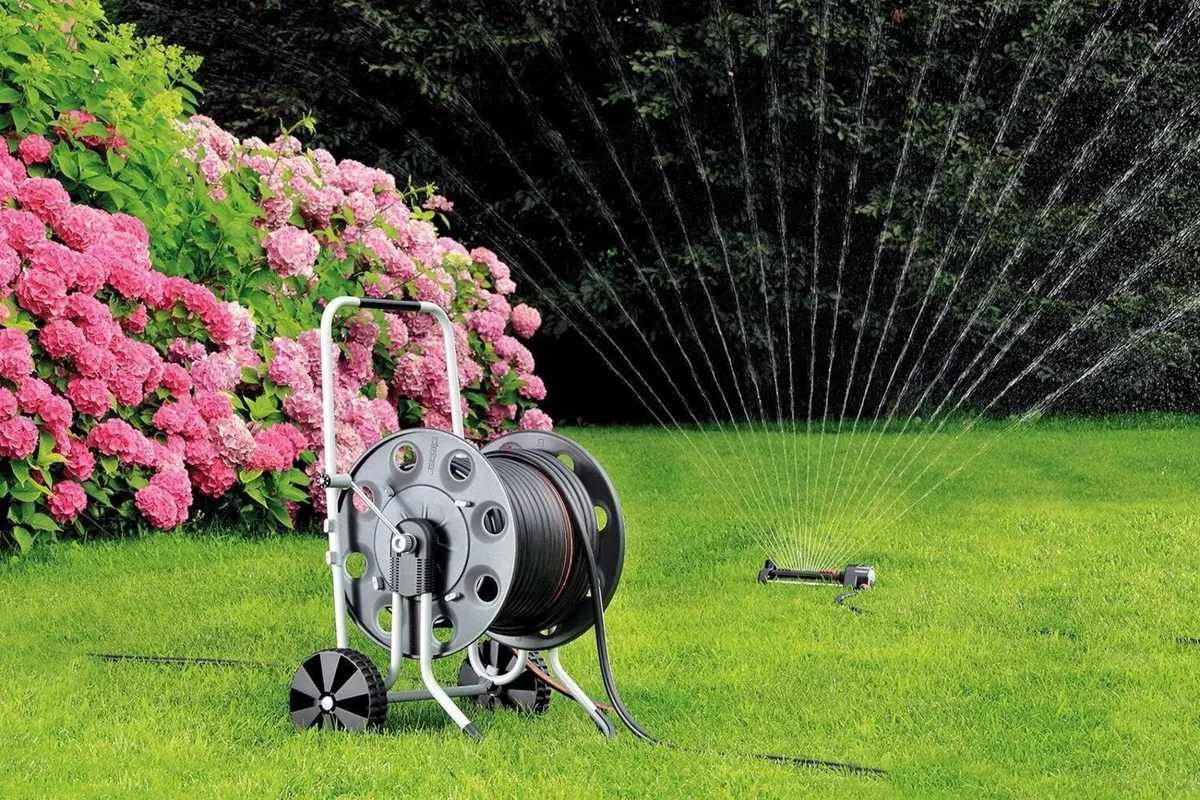 Metal Gemini Hose Reel with Frame and Drum - Image 4