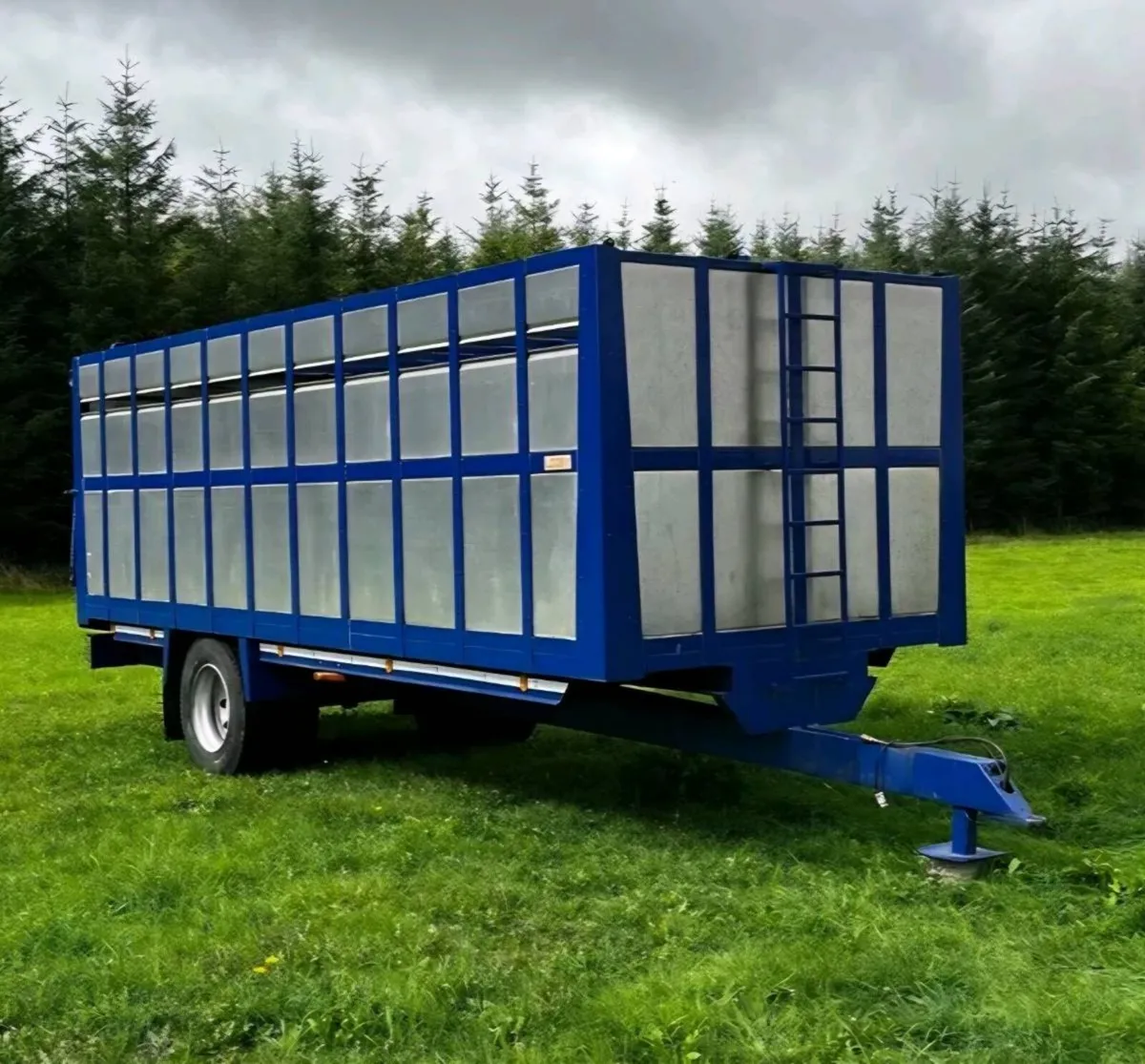 Wanted: Livestock Trailers (CT) - Image 1