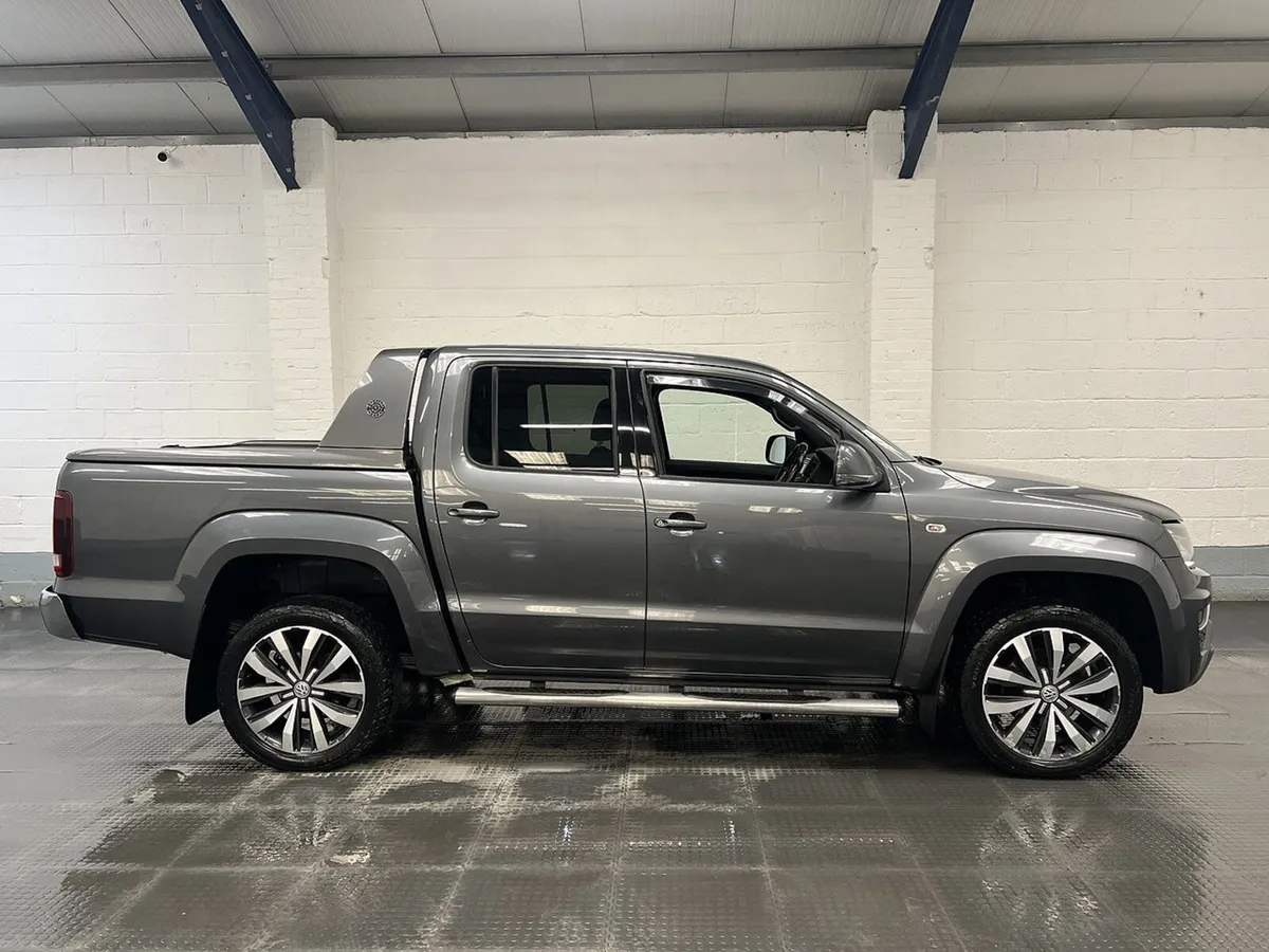 2019 Volkswagen Amarok PickUp Van - Image 1