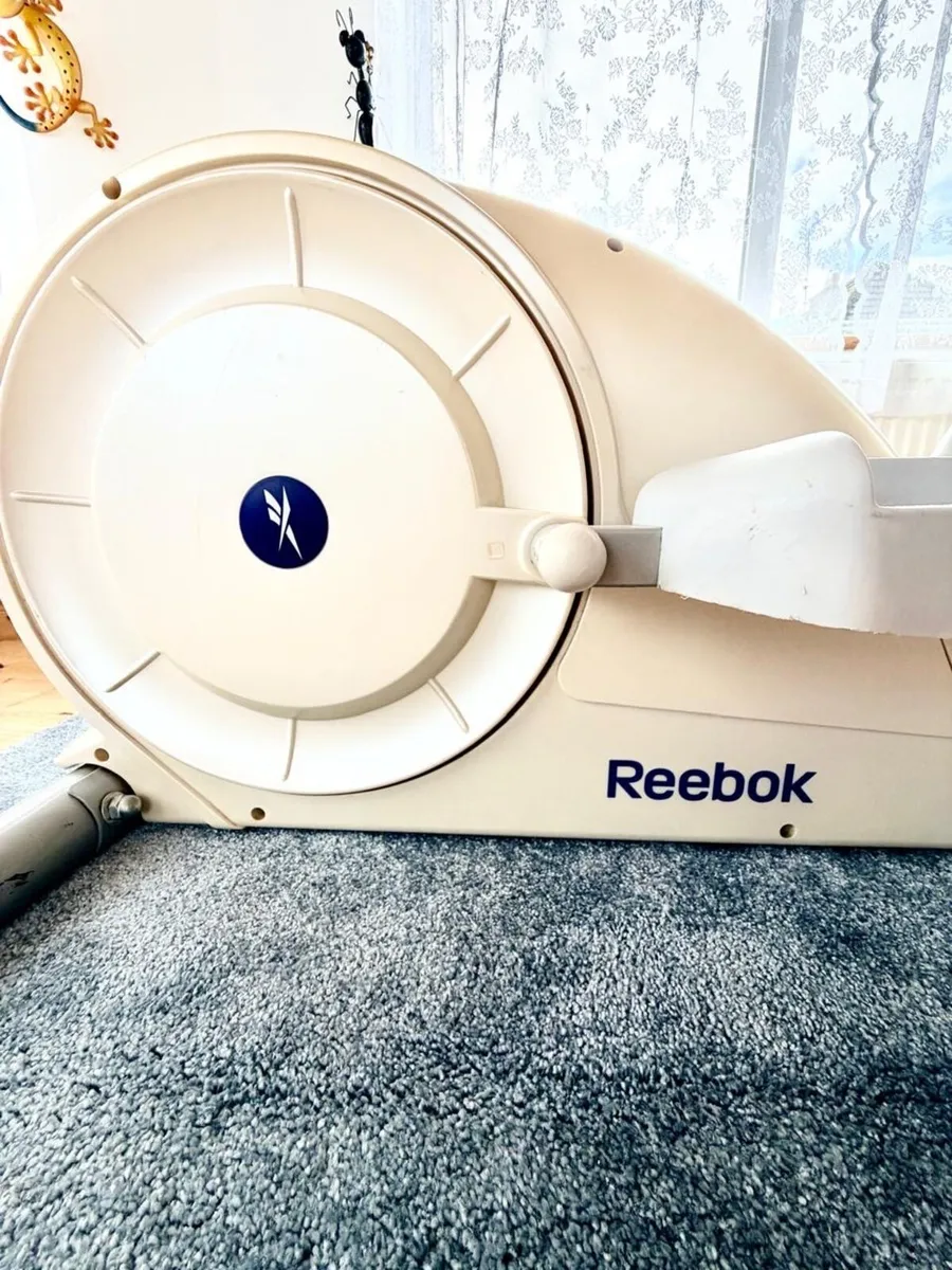 Reebok Cross Trainer - Image 2