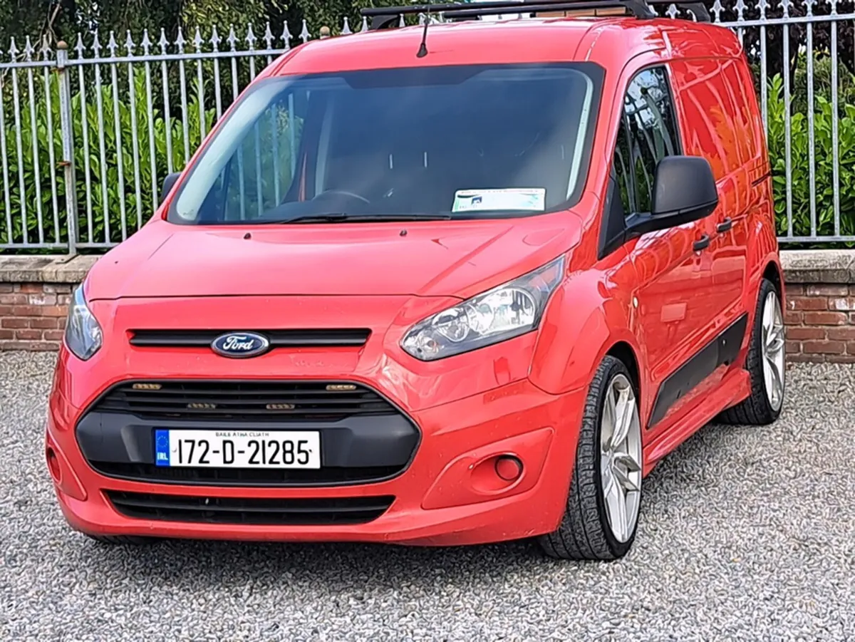 Ford Transit Connect Base Model Small wheel Base w - Image 2