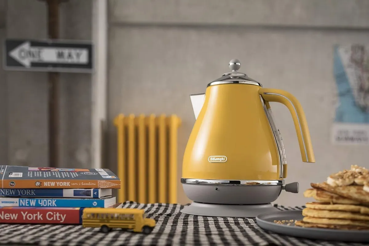 Icona Capitals .y Vintage Style Electric Kettle - Image 4