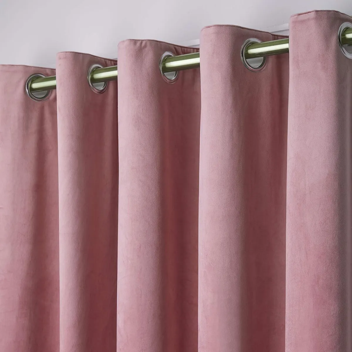 Laurence Llewelyn-Bowen Montrose Blush Blackout - Image 3