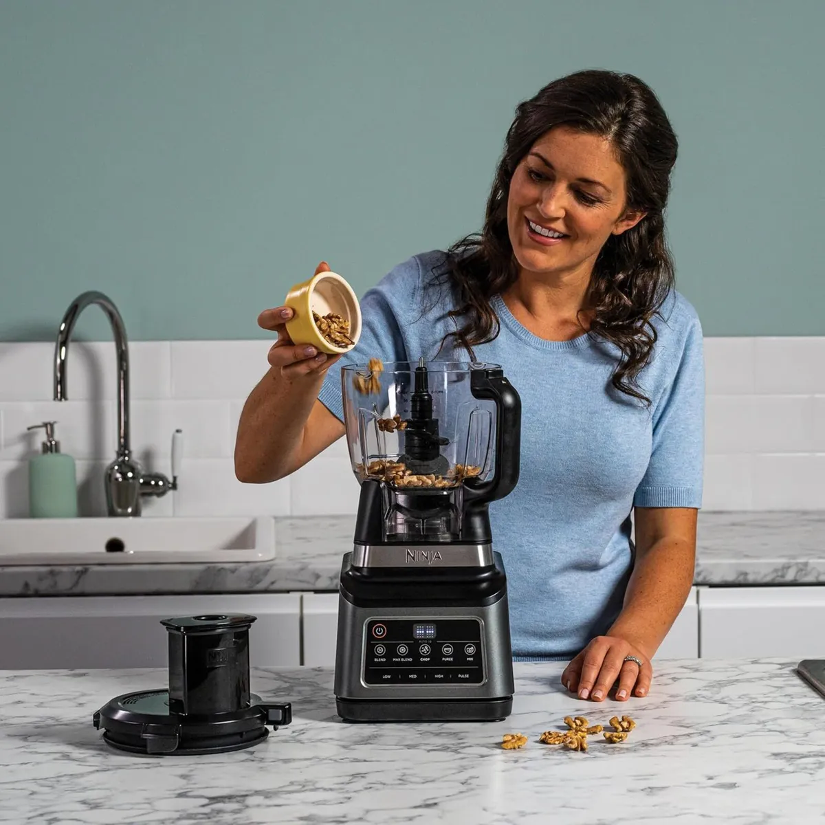 3-In-1 Food Processor Blender with Auto-Iq - Image 4