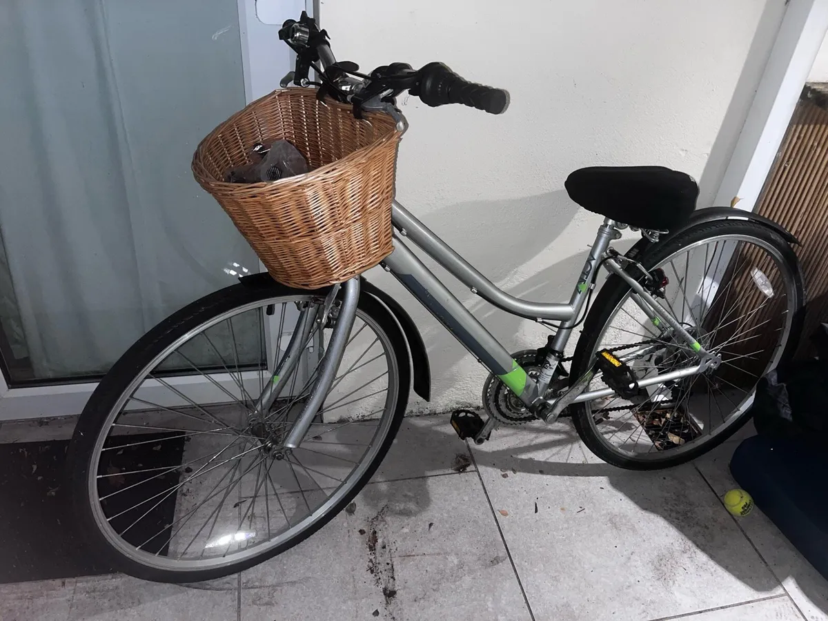 Women’s Bike - Image 1