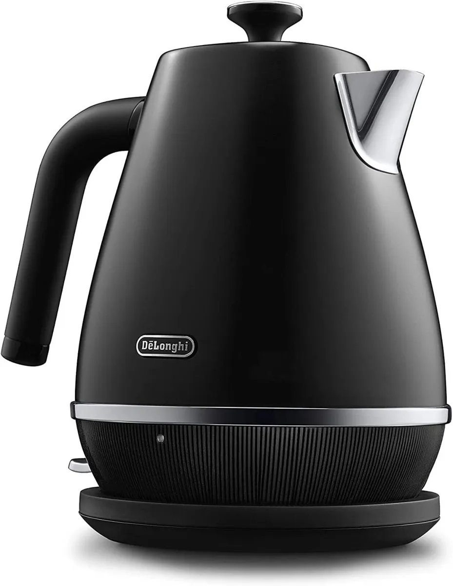 Distinta X .bk Designer Kettle Brushed Steel 360 - Image 1