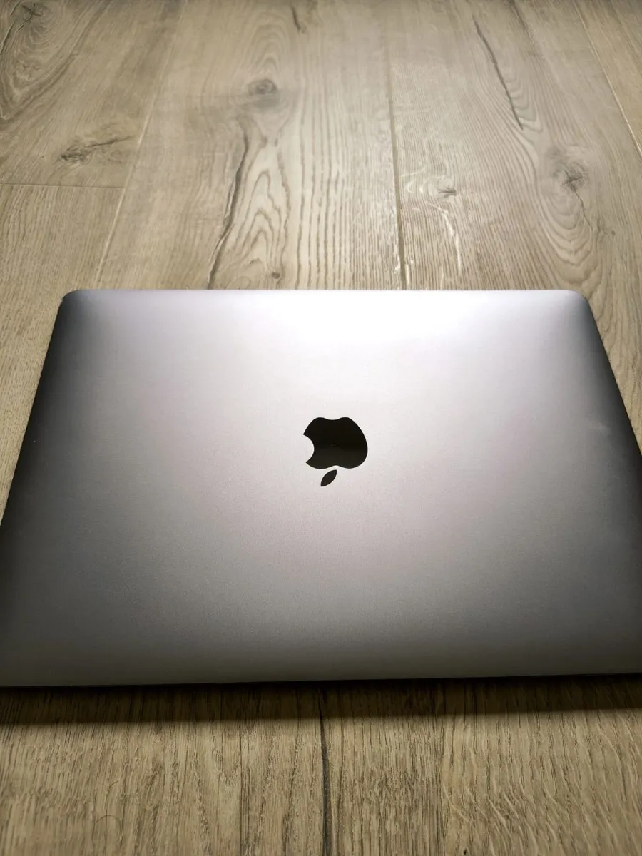 Macbook Air M1 8 GB RAM 256 GB SSD Mint Condition - Image 2