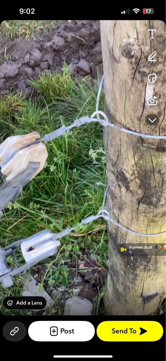 Fencing service available - Image 3