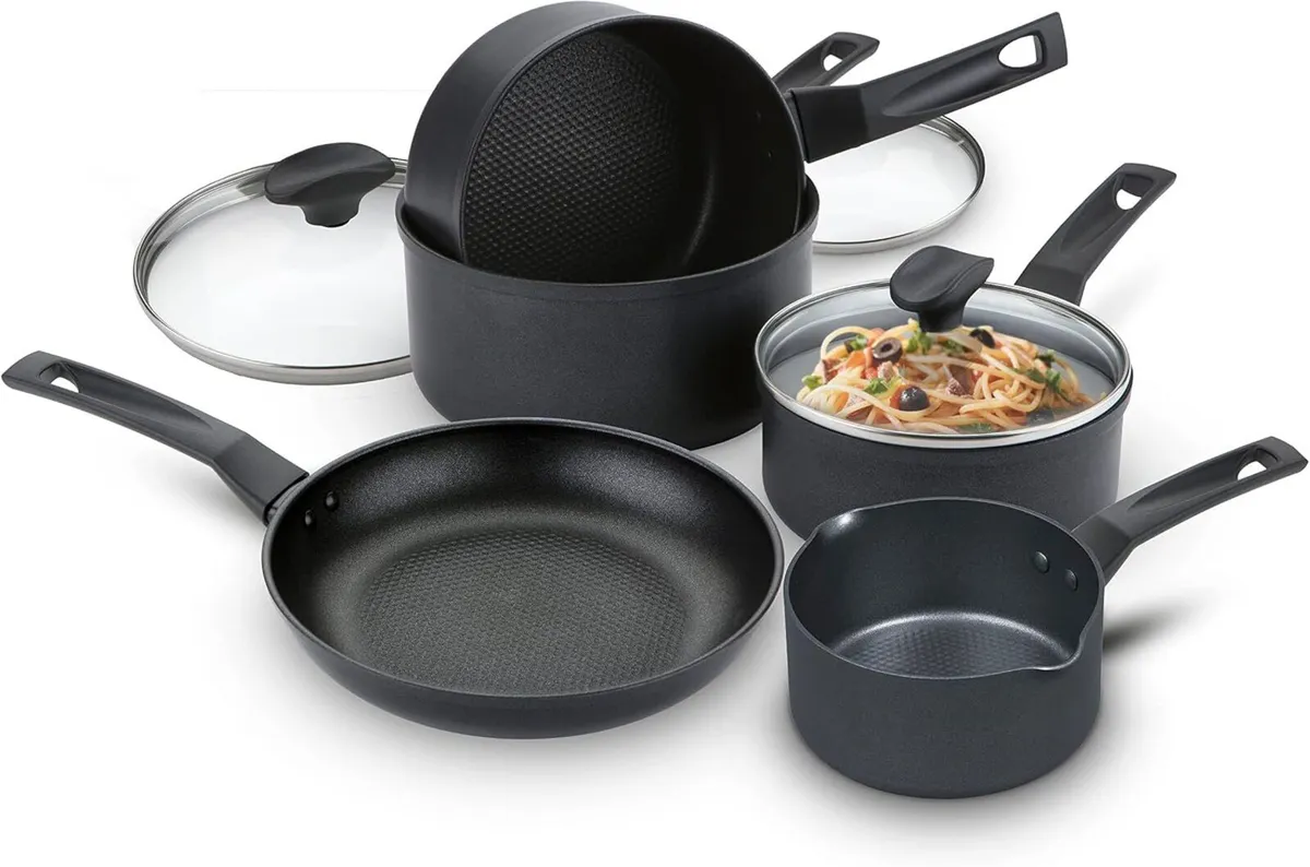 9 X Tougher Pots and Pans Non Stick (Set of 5) - Image 1