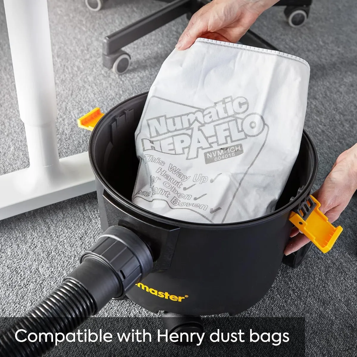 D8 Cylinder Vacuum Cleaner with 5 Dust Bags - Image 4