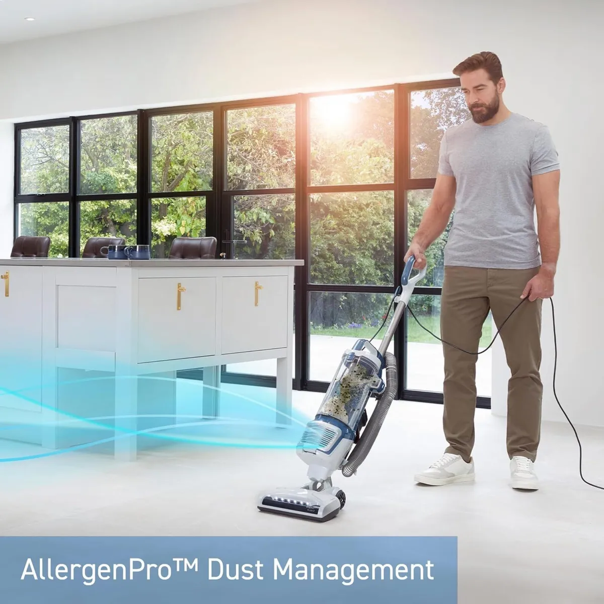 Respira Pet Vacuum Cleaner with Wrapfree Brush - Image 2