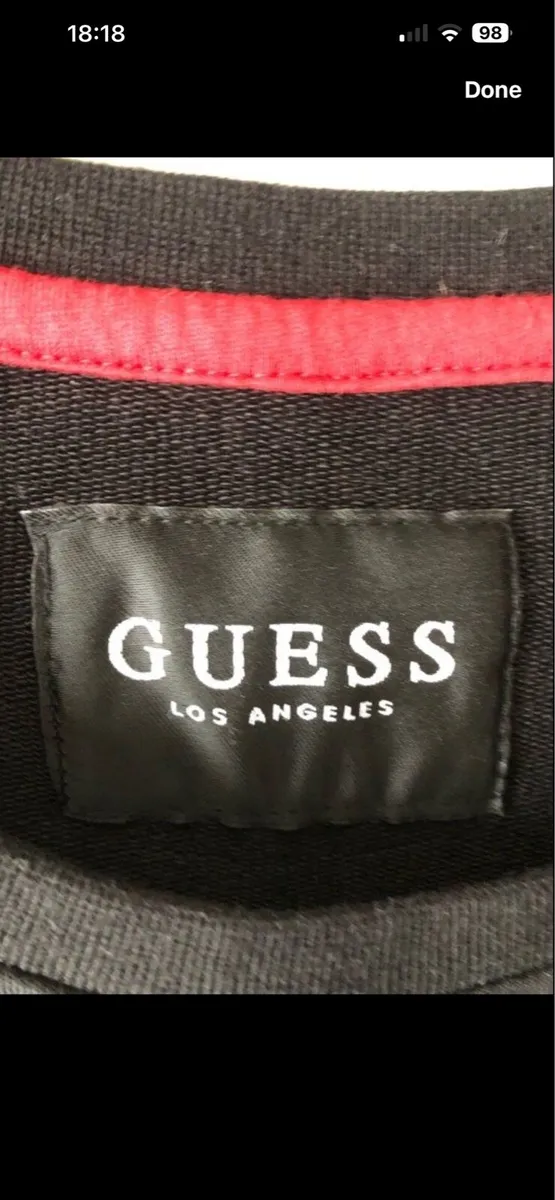 Mens Guess sweater size M €25 - Image 3