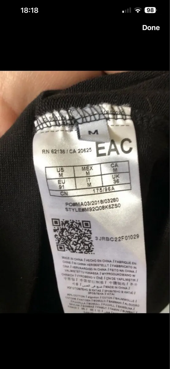 Mens Guess sweater size M €25 - Image 4