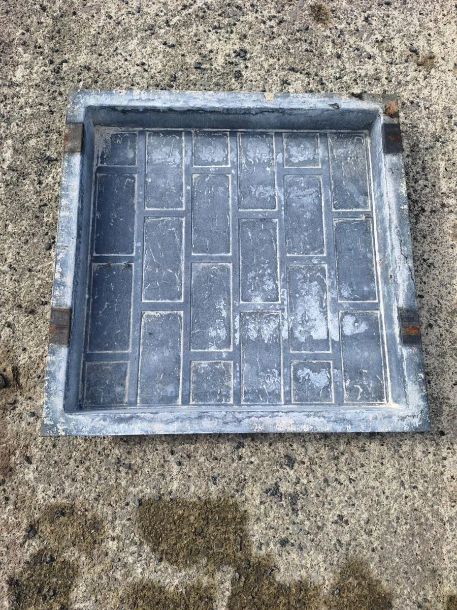 Patio slab mo - Image 1