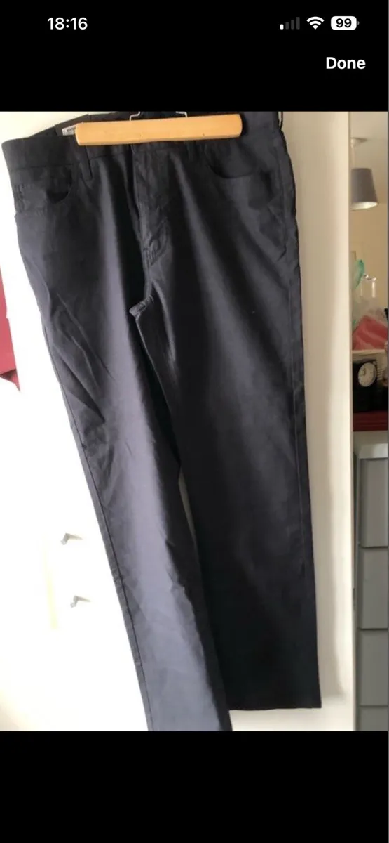 Mens BNWT trousers W34” €10 - Image 2