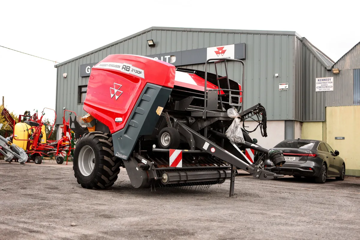 Massey Ferguson RB3130 Baler - Image 2