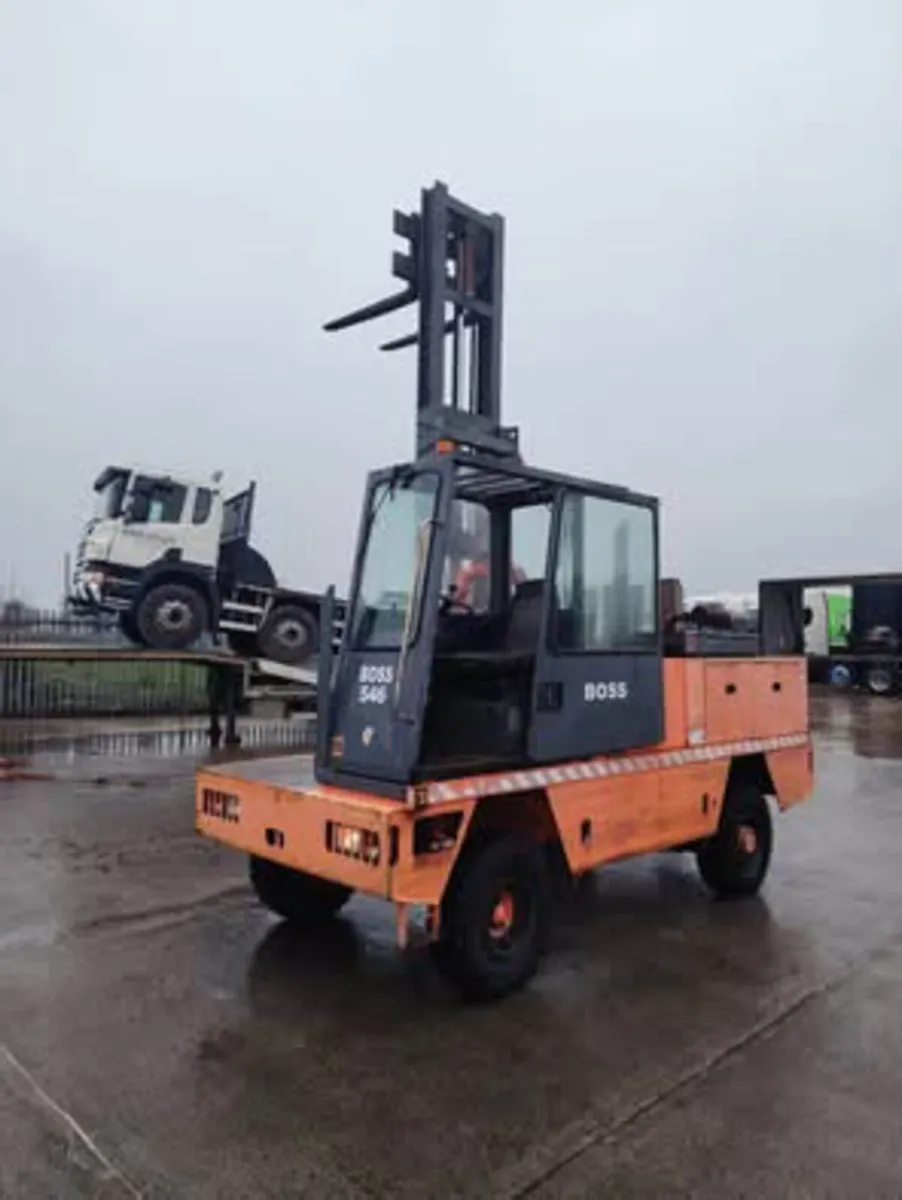 Boss 5 ton  diesel side loading forklift - Image 1