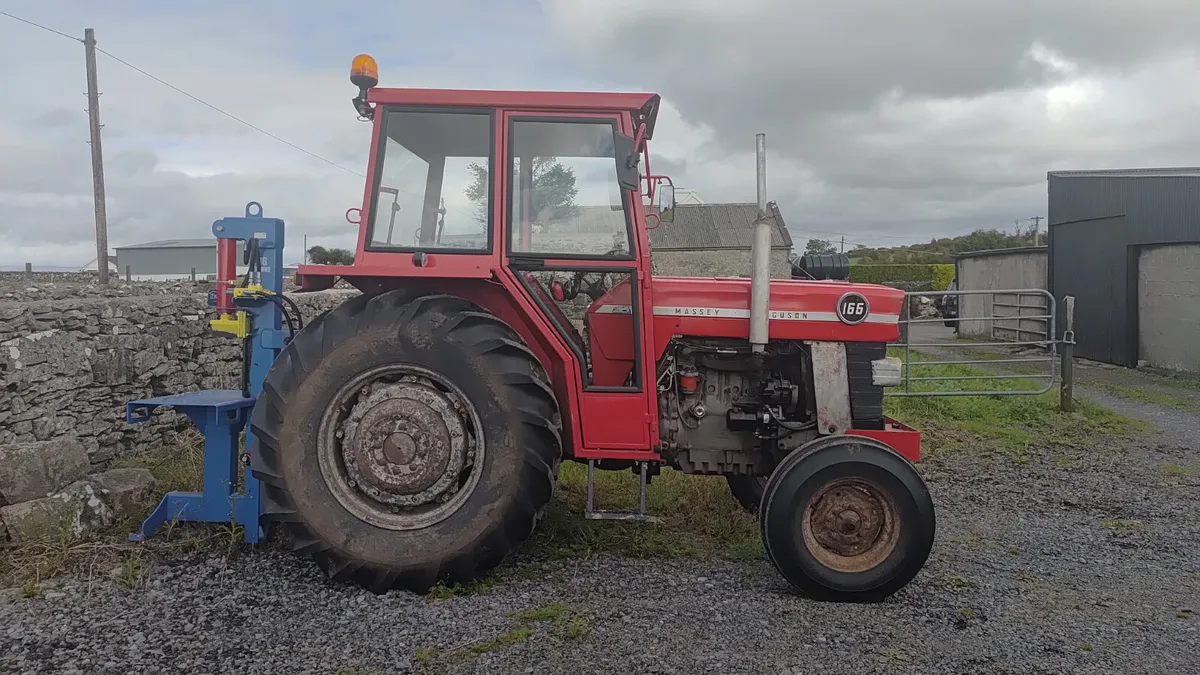 New Cab mf 165 - Image 2