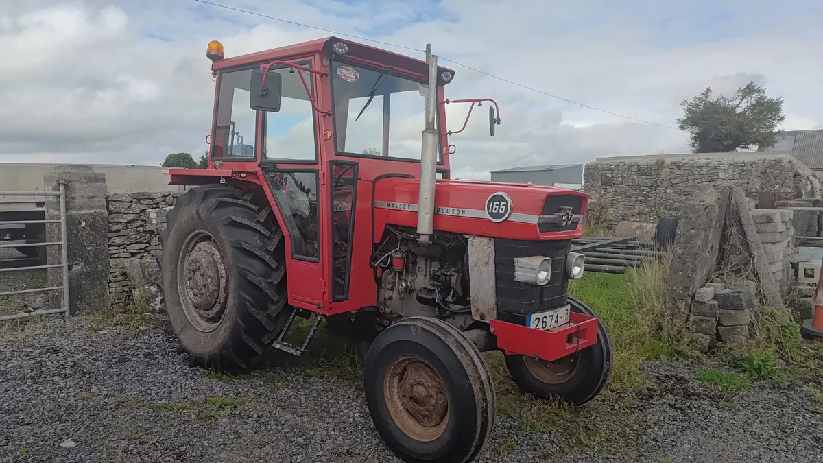 New Cab mf 165 - Image 3