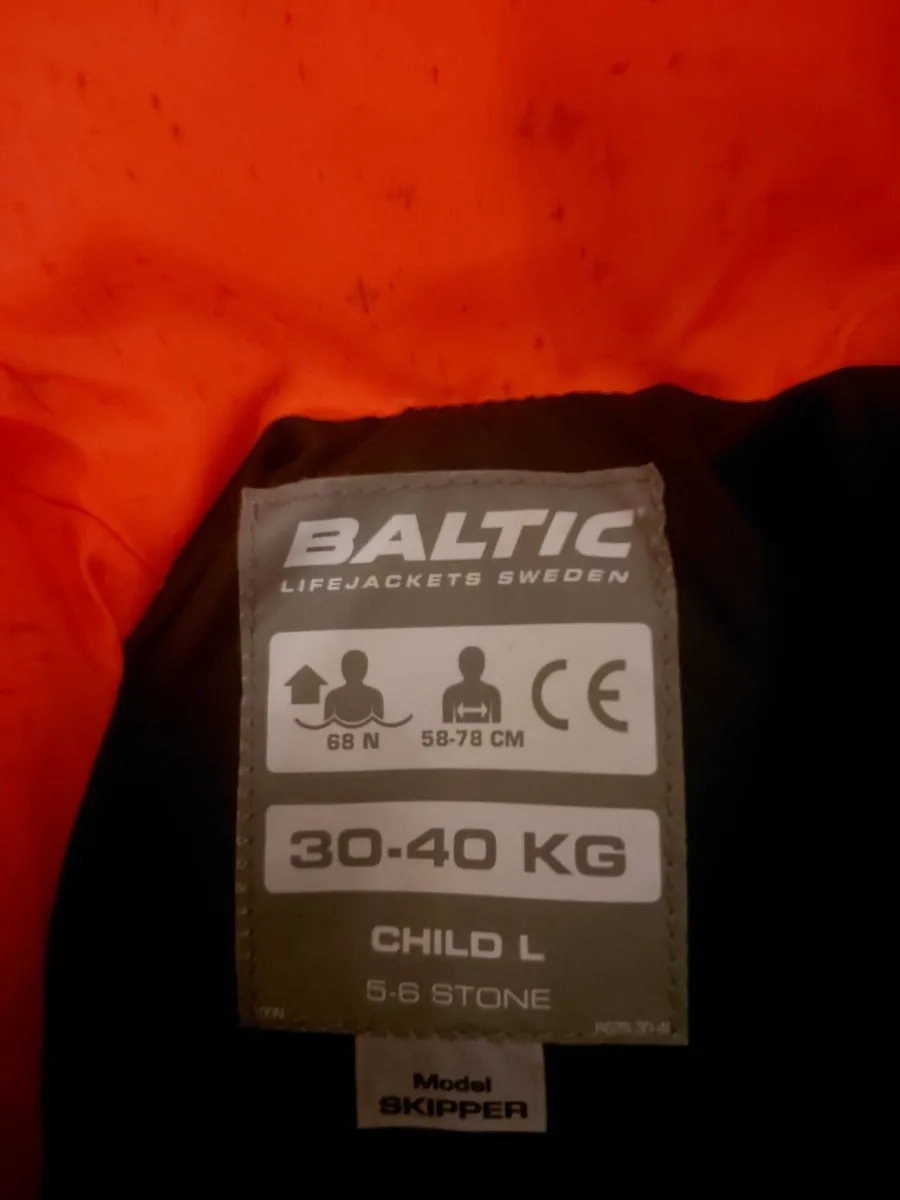Lifejackets - Image 2